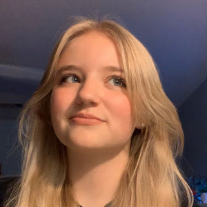 Meet your Posher, Ella